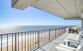 Ocean City Condo With Heated Pool And Beachfront View!